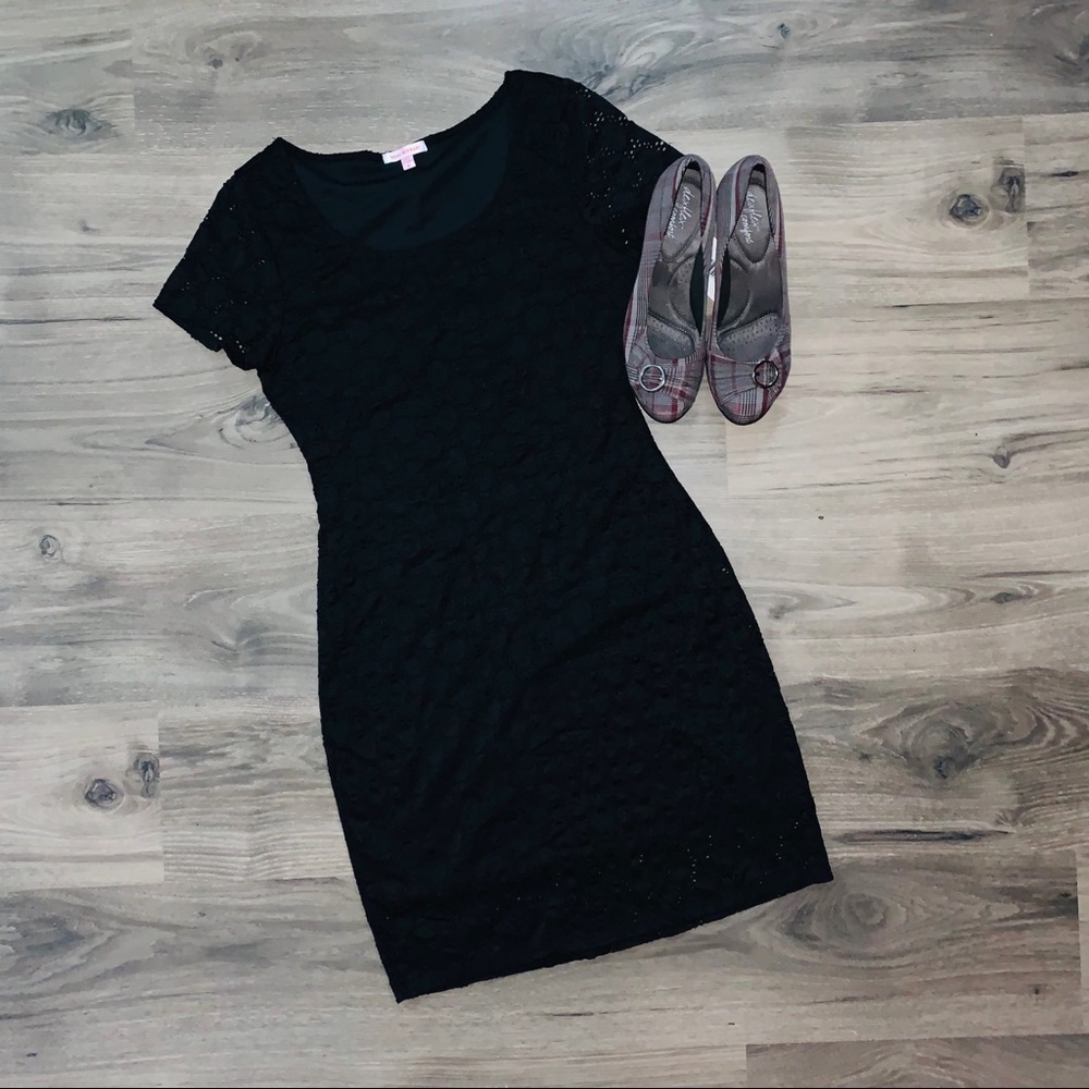 Issac Mizrahi Black Lace Dress - Medium